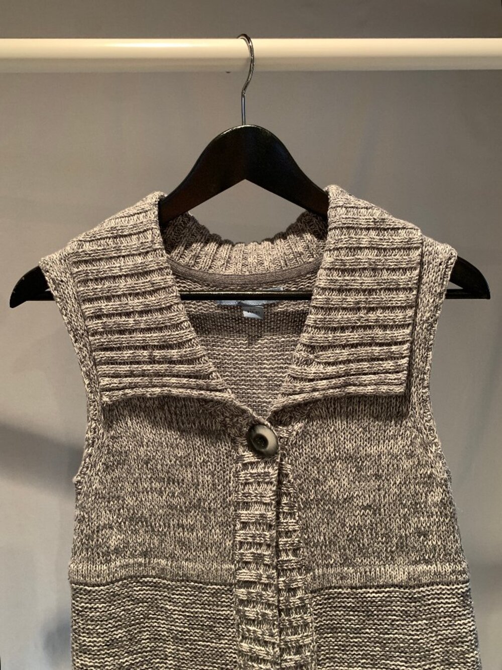 Jessica Longline Knit Vest with Single Button 100% Cotton – Small (Size 8)